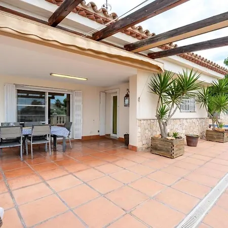 Catalunya Casas Tranquil Paradise, Private Pool And Only 200 Meters To Beach! * L'Ampolla