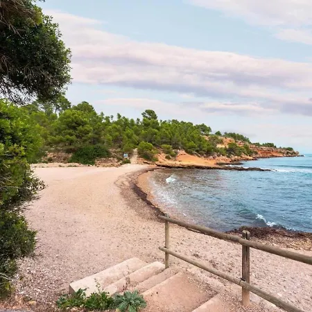 Catalunya Casas Tranquil Paradise, Private Pool And Only 200 Meters To Beach! Villa L'Ampolla