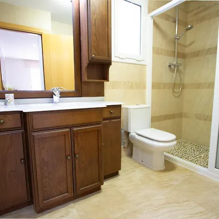 Catalunya Casas Tranquil Paradise, Private Pool And Only 200 Meters To Beach!